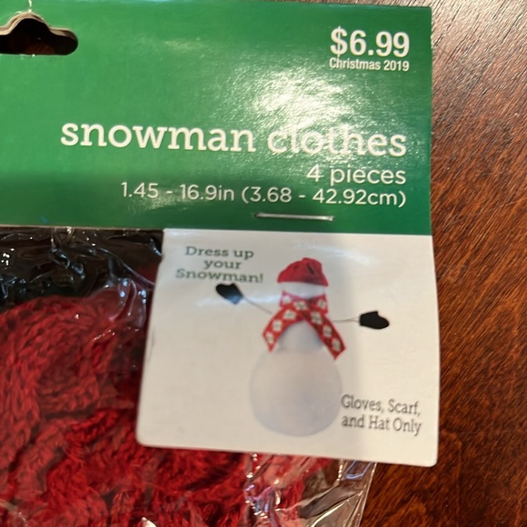 NWT snowman clothes - Picture 2 of 4